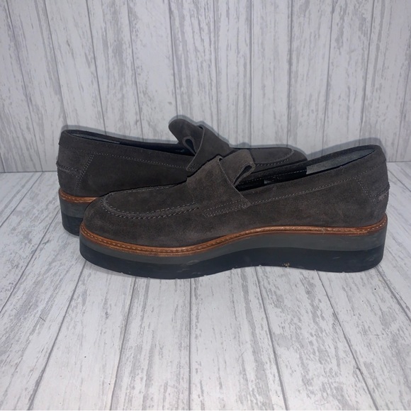 Womens Size 7 Vince. Brown Suede Platform Loafers EUC - Picture 6 of 7